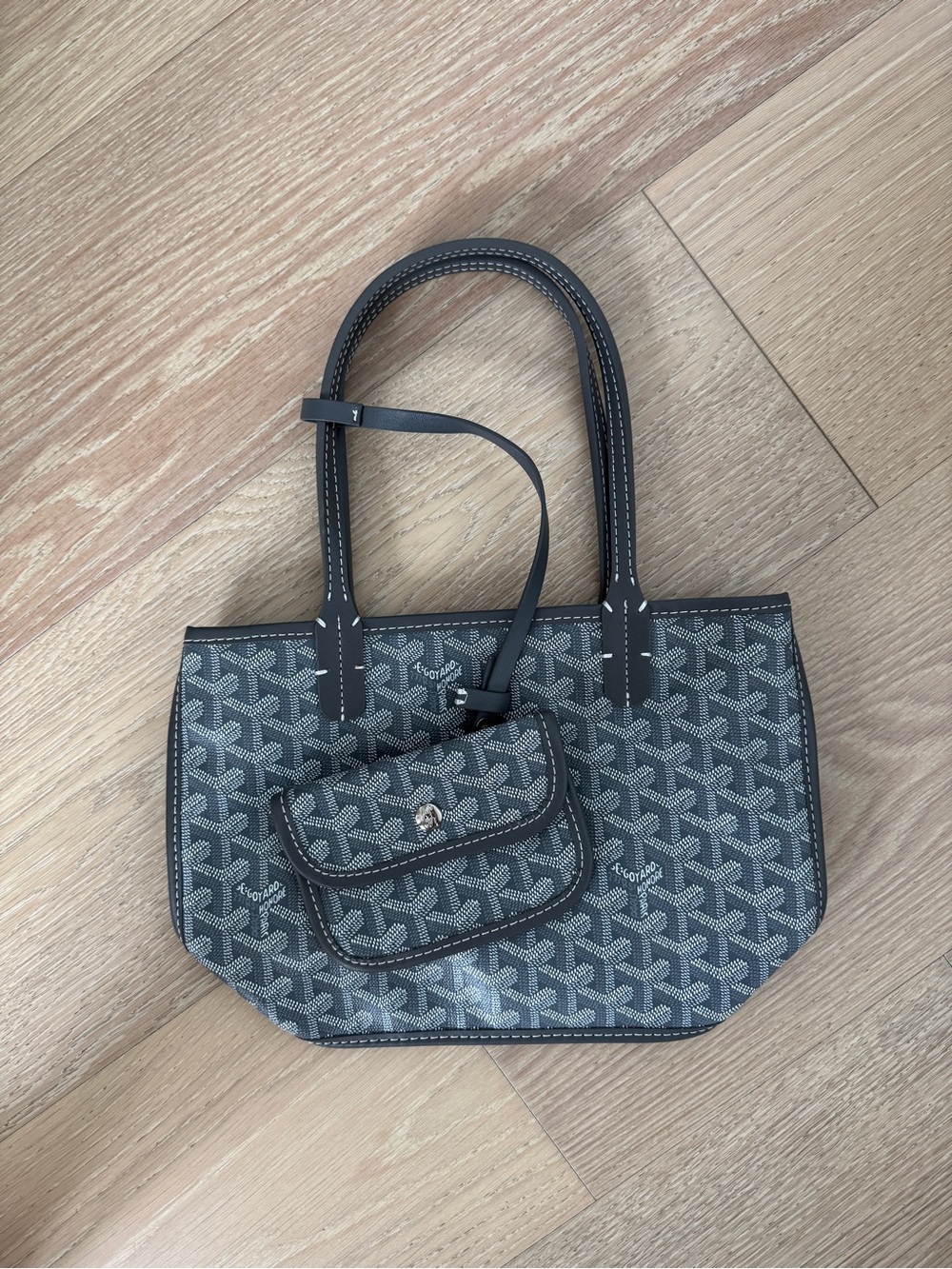 Gray Anjou Mini Bag - Picture 2 of 5